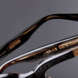 Kacamata Rhaynor Golden Age Vherkudara Eyewear